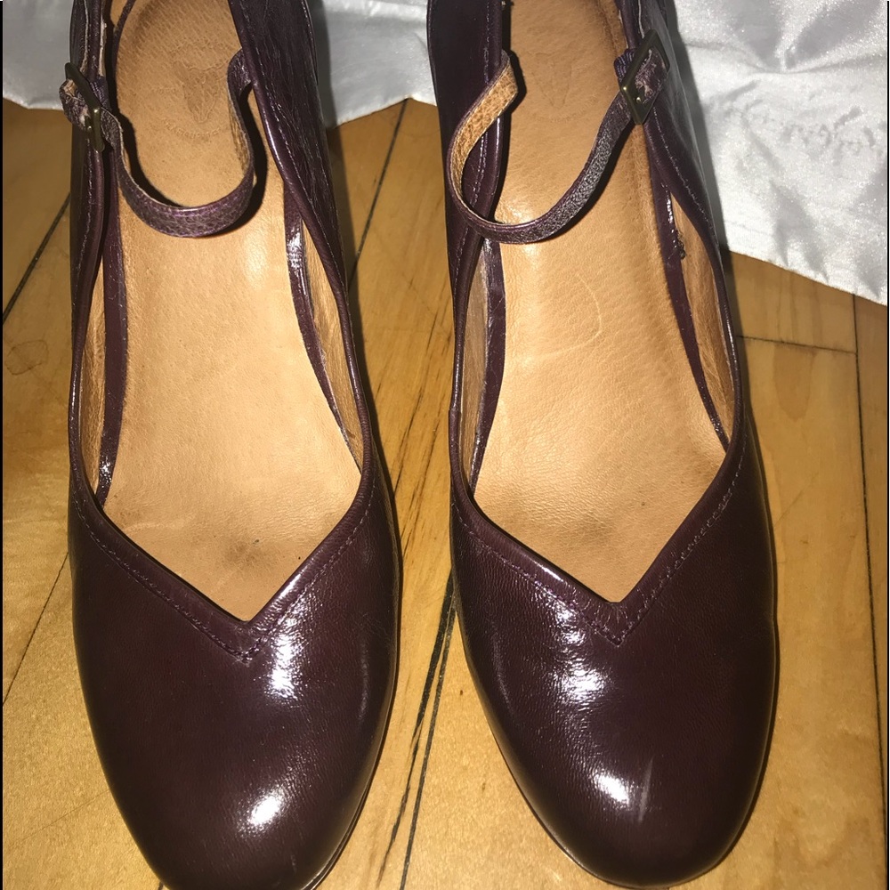 Frye Wedges